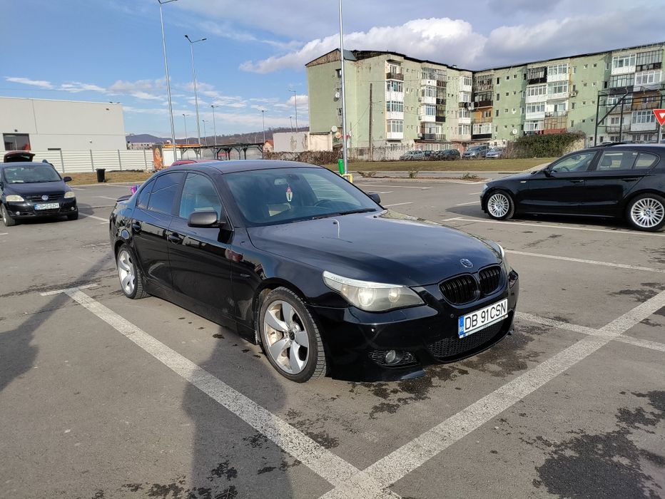 Când BMW seria 5 e60
An fabricație 2005
Motor 2.5 d 177 cp
Pachet M
J
