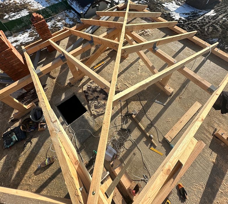 Reparații acoperiș