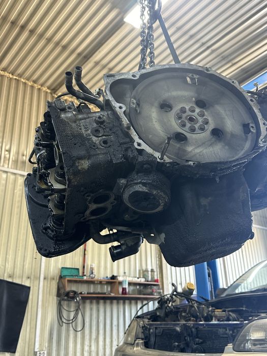 Субару двигатель ej25 4 вал 2,5