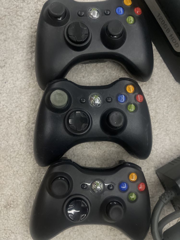 X-BOX 360   120 GB HDD в рабочим состояние