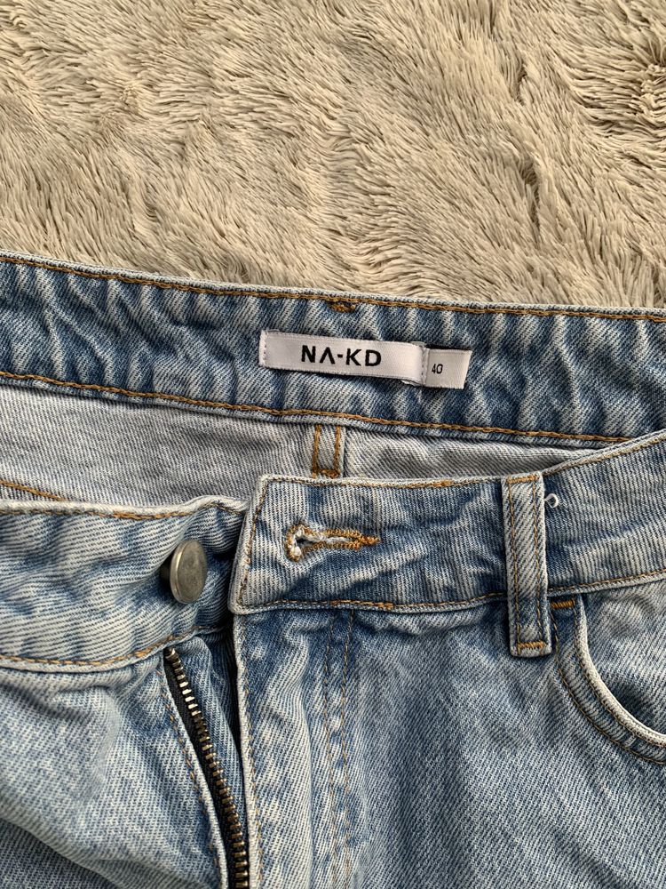 Дънки mom jeans NA-KD