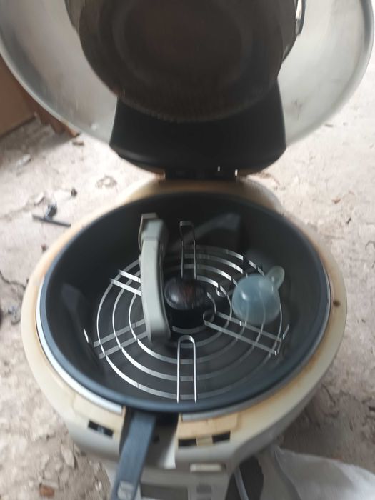 Vand fripteoza si aspirator