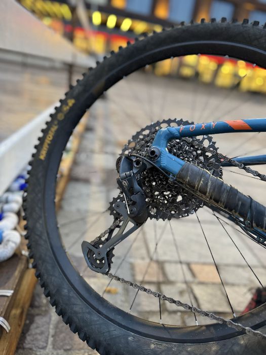 Vand mondraker foxy (nu canyon,propain,yt tues yt capra cube santacruz