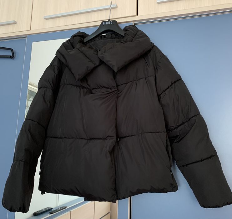 Черно дамско яке - късо