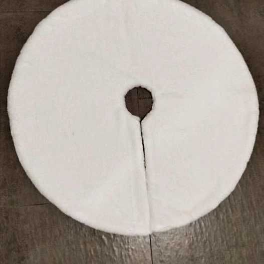 Скидка! Меховые юбочки под ёлку