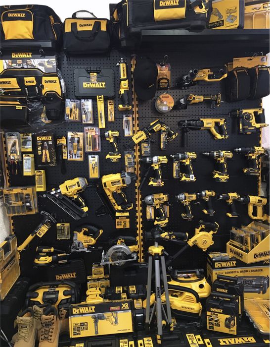 Акумулаторна ножовка - саблен трион DeWalt DCS367N 18V Brushless