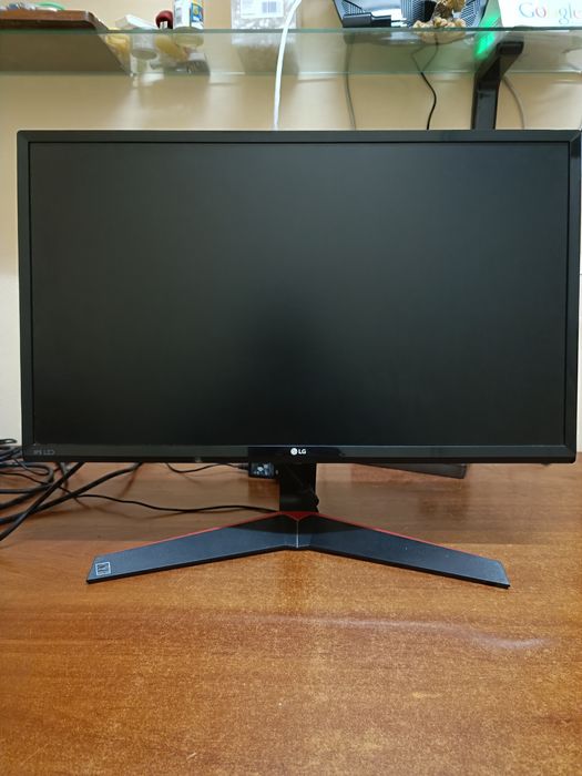 Vând 2 monitoare pc.