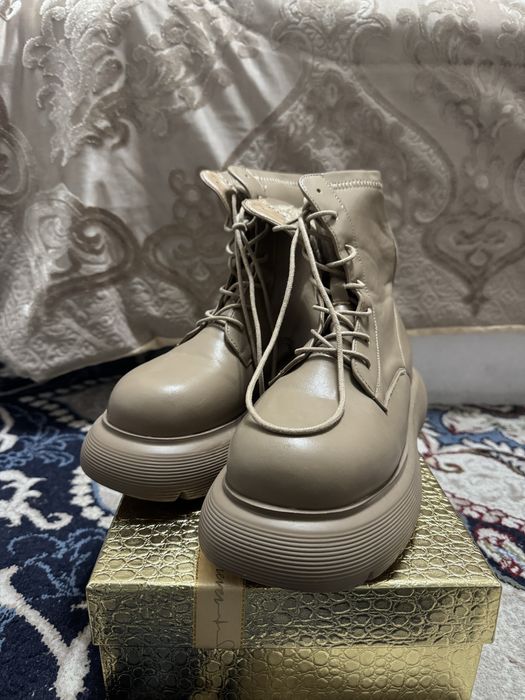 Etik  38 razmer  holati yaxshi