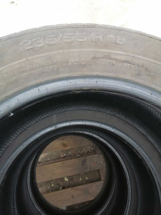 Гуми 235/55/18  Continental