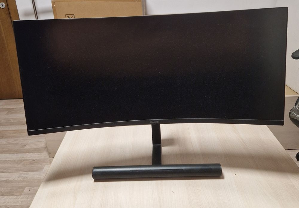 Monitor gaming 34 inch ultrawide, 21:9, 3440x1440, 165hz, cu boxa rgb