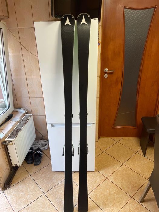 Schiuri atomic rester x9 revoshock  183cm model 2023