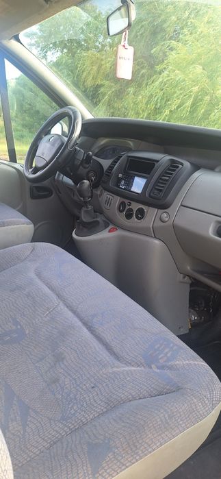 Renault Trafic 100