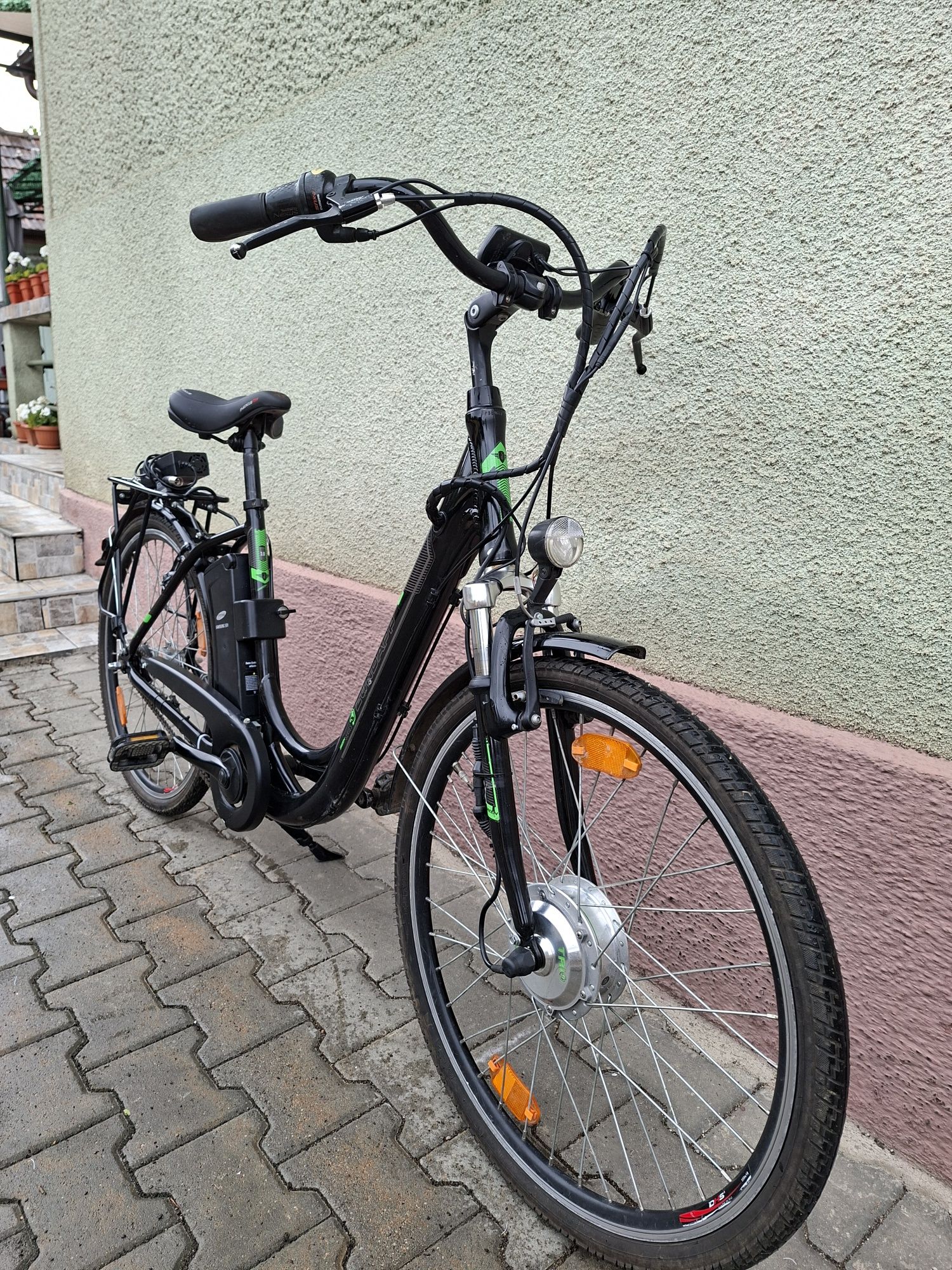 Bicicleta asistata electric Zundapp , aluminiu ,roti 26,baterie NOUA
