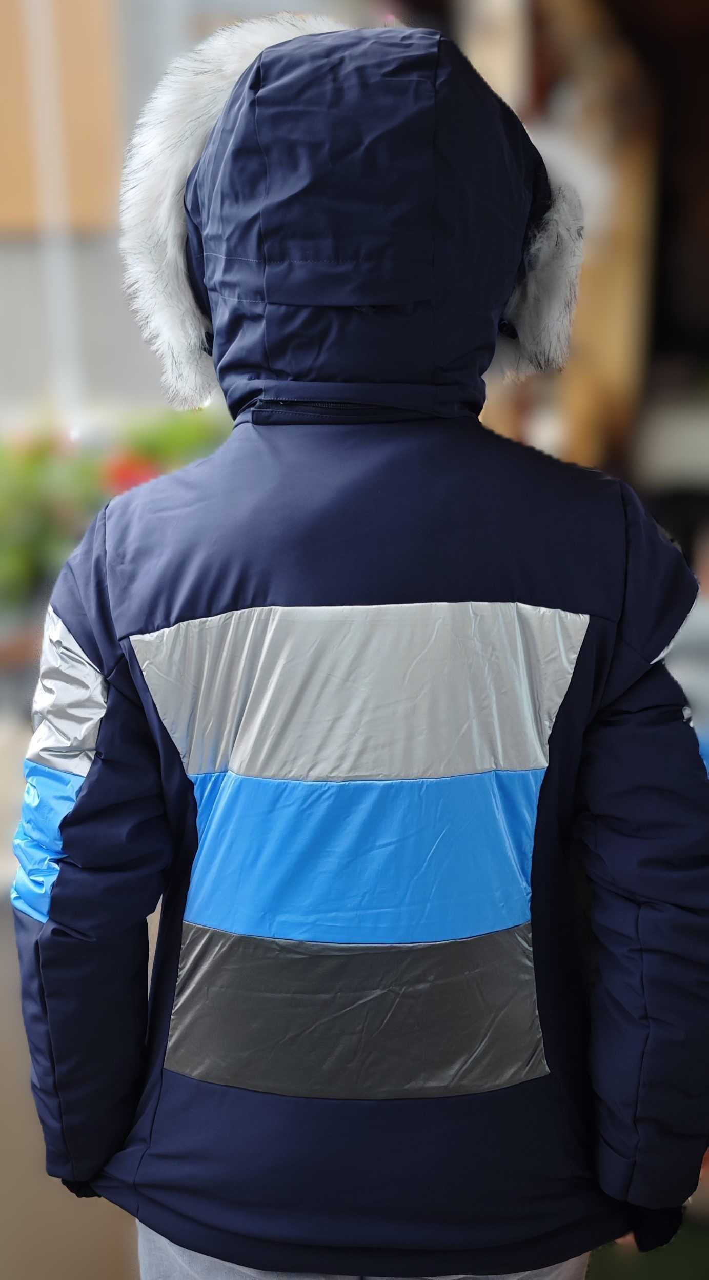 Ново дамско ски/сноуборд якте CMP Размери 40/S/M, Висок клас
