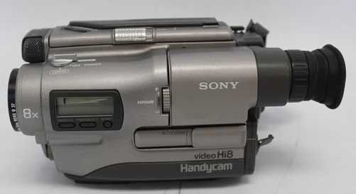 PLAYER VIDEO Camera pentru casete cu filme 8mm sau hi8