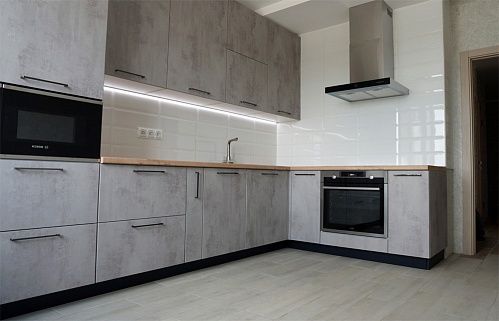 Кухни и шкафы на заказ