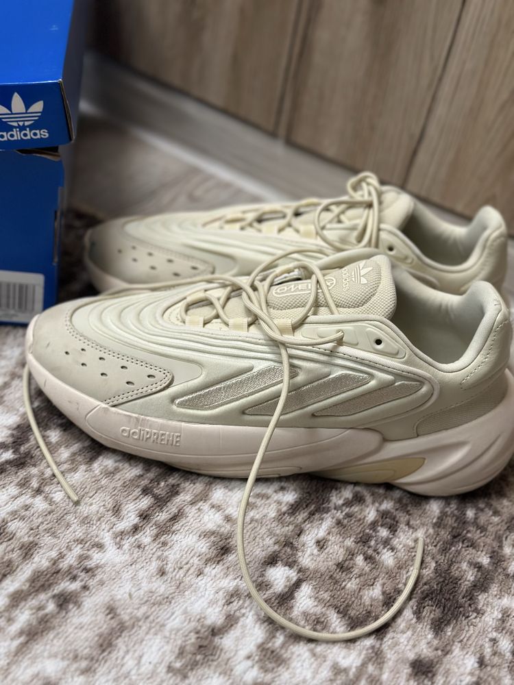 Маратонки adidas