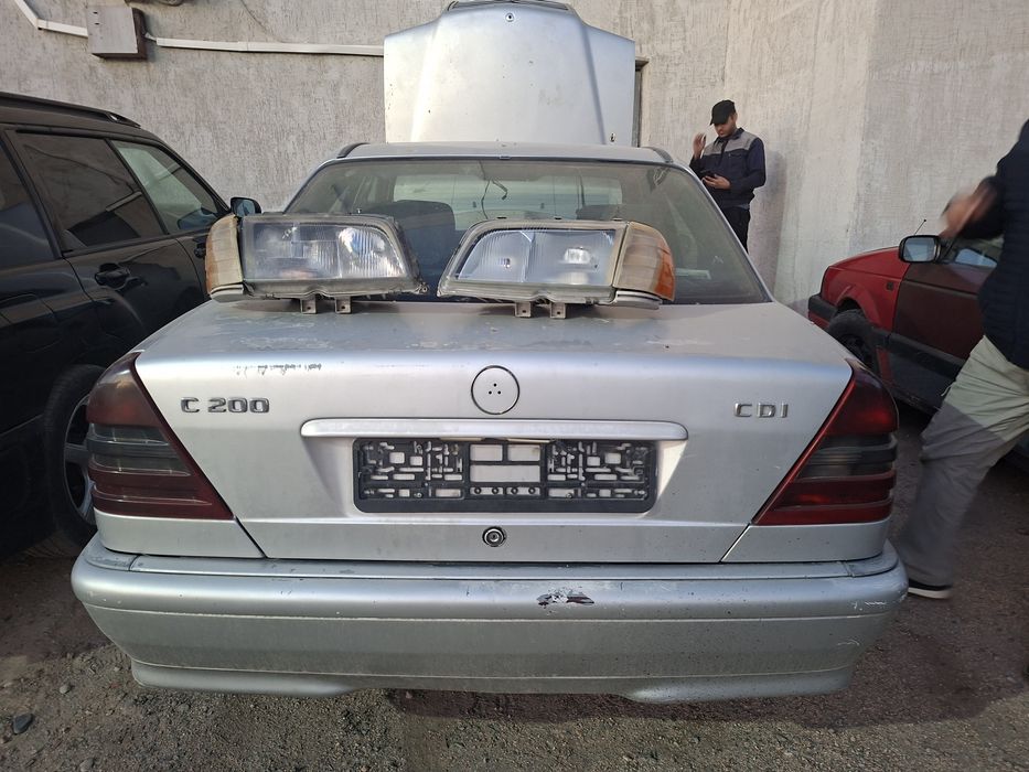 Мерседес w202 , год выпуска 1999. Документы в порядке. Дизель 2.2