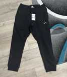 Pantaloni nike noi cu eticheta
