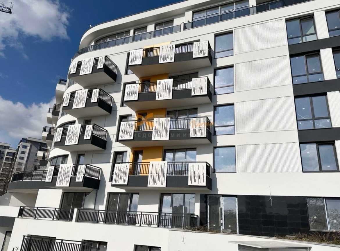 Продава се Двустаен апартамент в Варна, Възраждане 1 - 67 кв.м за 1911 €/кв.м - Снимка #1