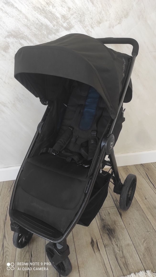 Продается коляска Britax