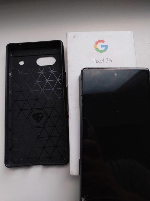 Vând Google Pixel 7a, cu ceva defecte