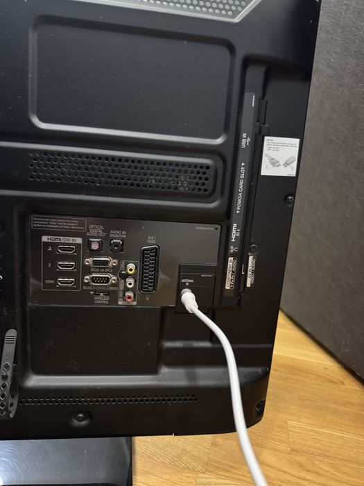 Televizor LG 81cm HD