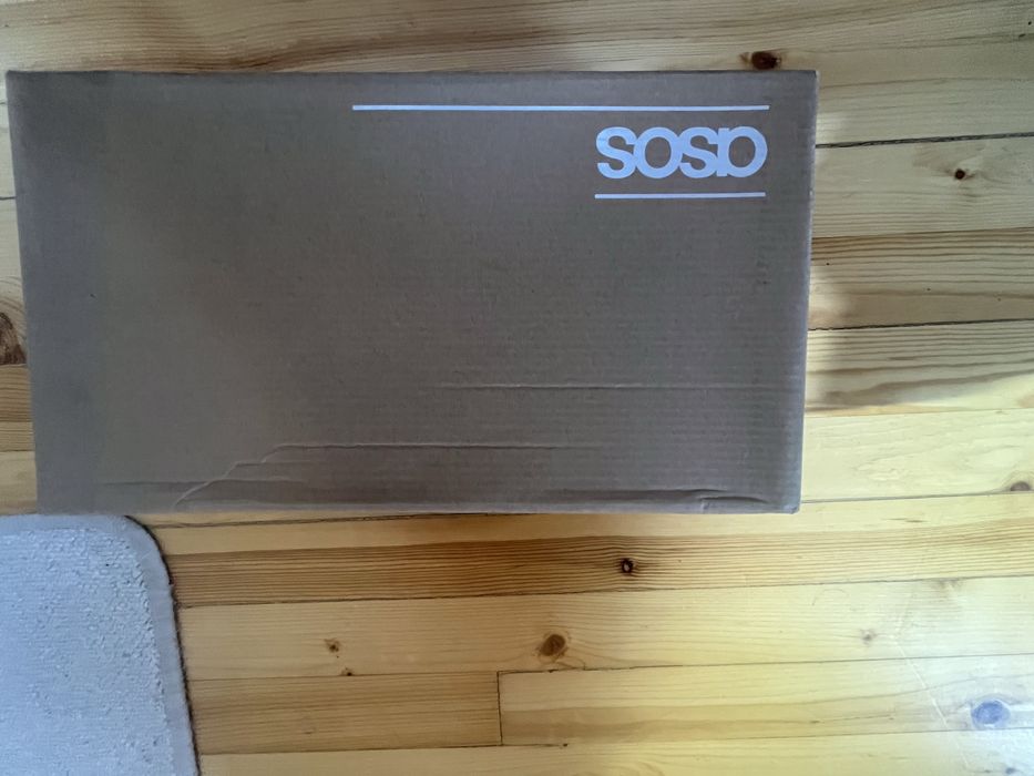 Мъжки кожени обивки Asos size 42 чисто нови