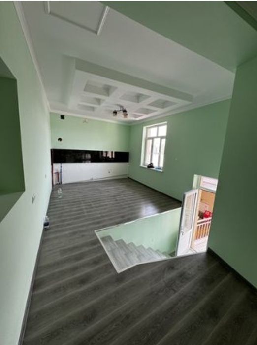 Hovli arendaga beriladi boxcha ,klinika ,ofes ,yashashga