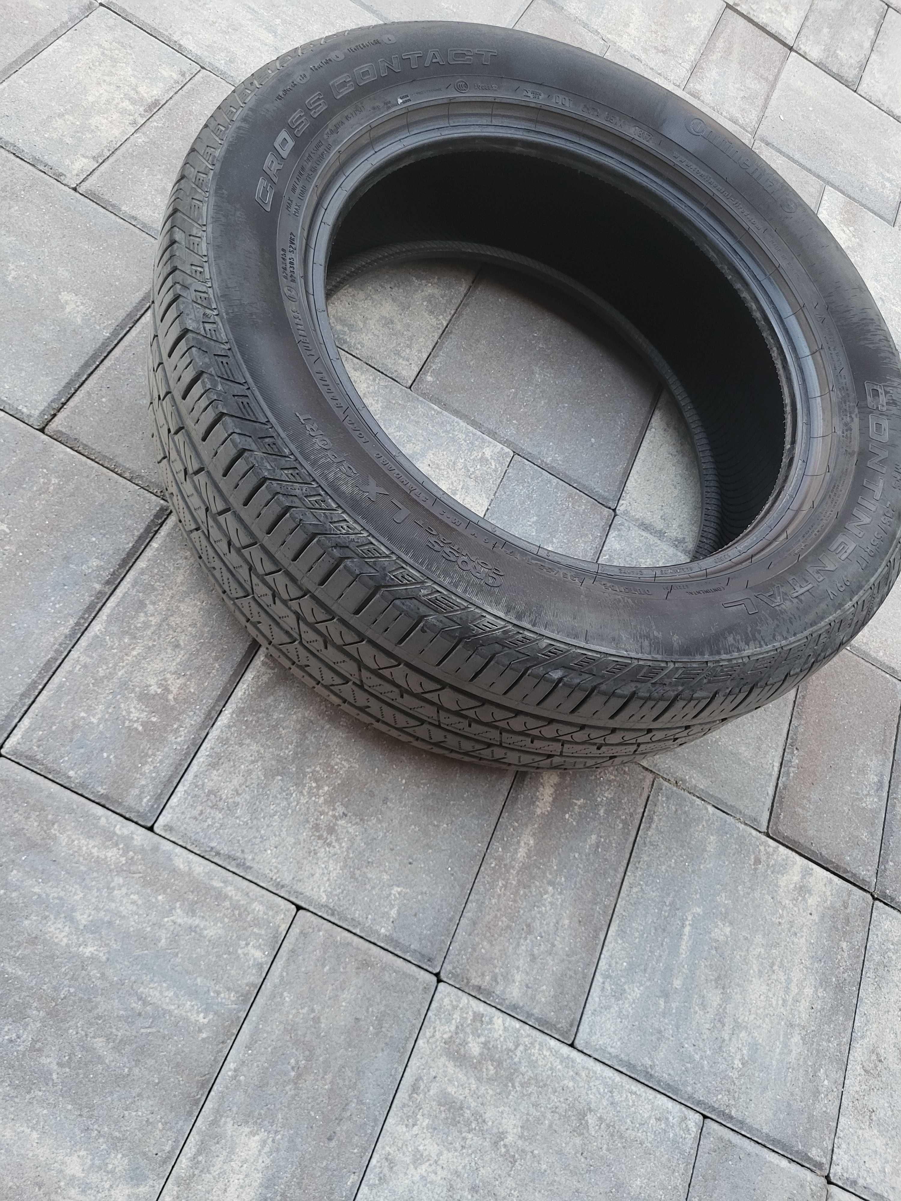 Cauciucuri 235/55 /17 Continental