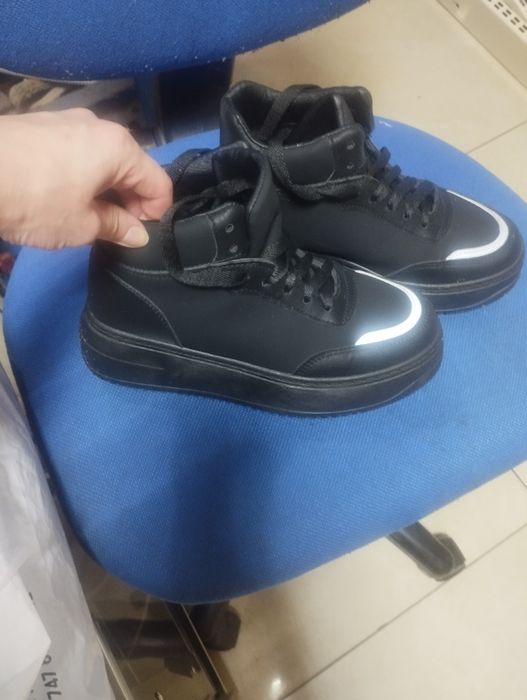 Продам новые красовки