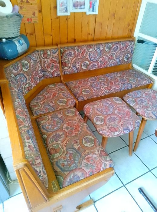 Colțar bucătarie cu 2 scaune