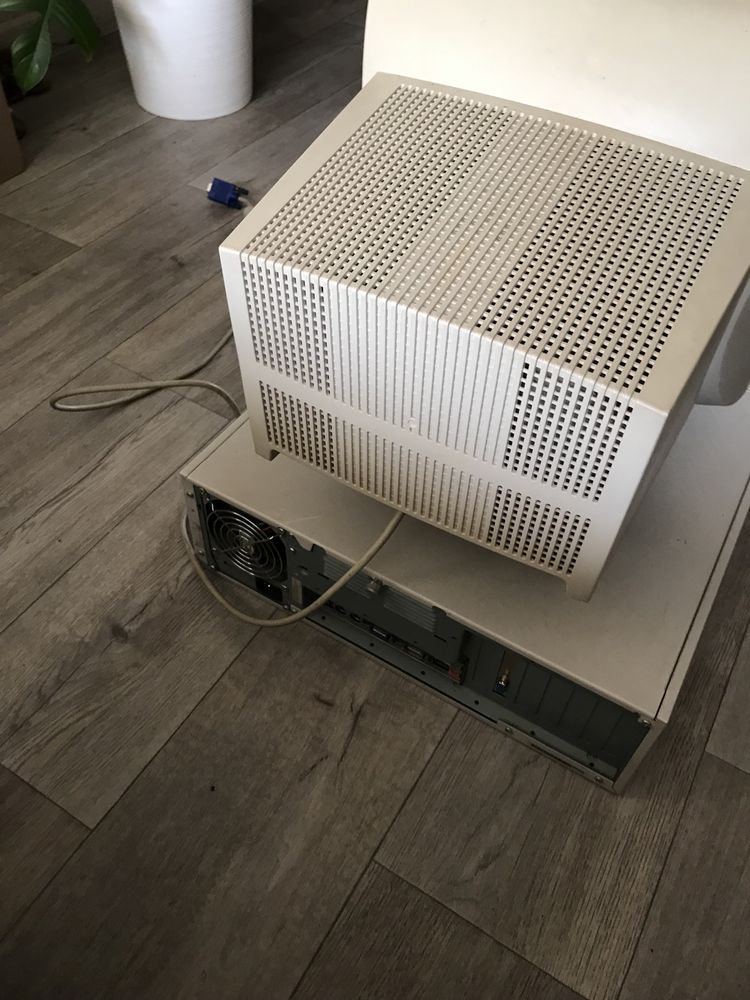 Продам компьютер Compaq Deskpro EN