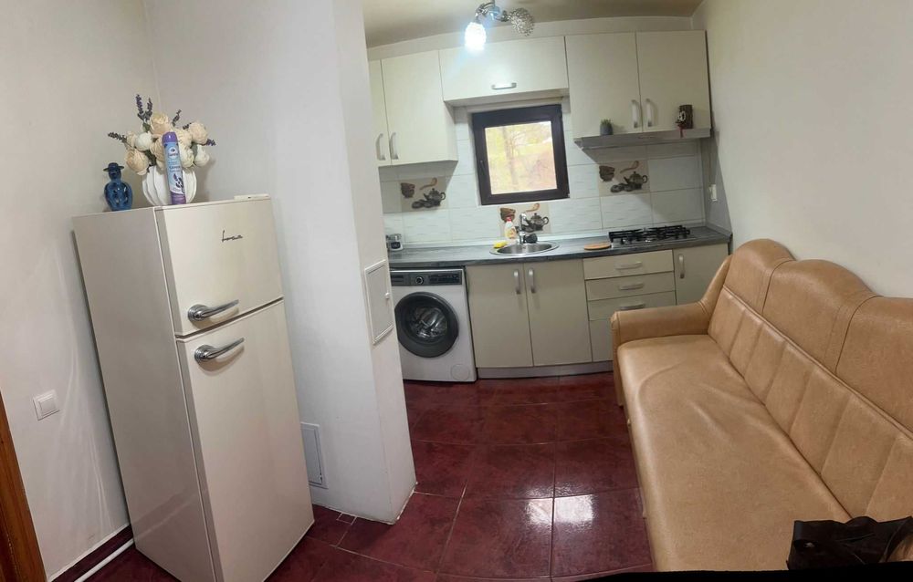 Barlad Aleea Parc 21 et 1 sup.50.65 mp 53.500€+toate dotarile necesare