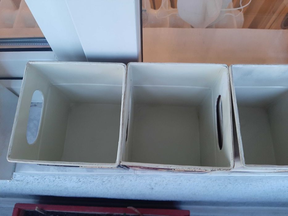 Set 4 ghivece metalice