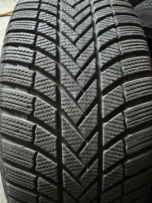 Зимни гуми спорт пакет Bridgestone 19