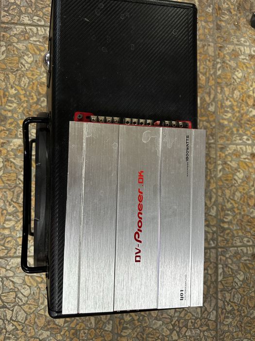 Саббуфер Element 5 с усилителем