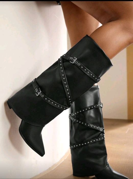 Кожени ботуши на ток