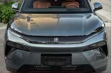 Аксессуары на BYD TANG L 2025