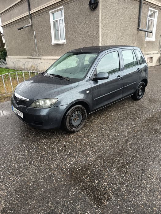 Mazda 2 14 benzina impecabil