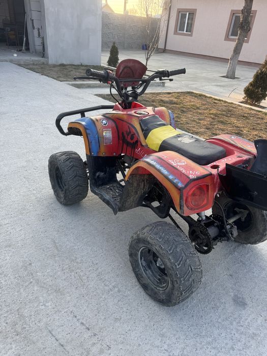 Vand atv 125cc aproape nou