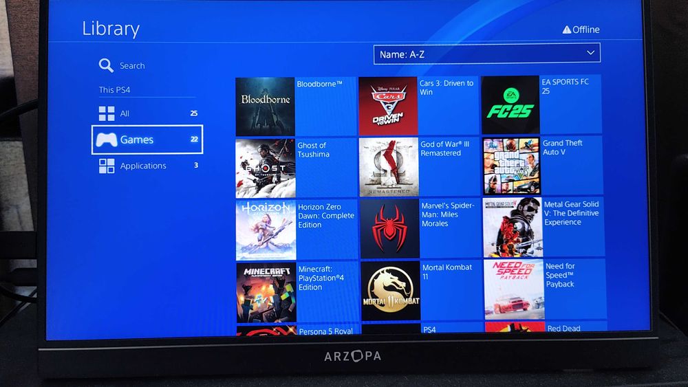 PlayStation 4 modat 11.00, Hdd 1TB ,20 jocuri de top,maneta ,cabluri