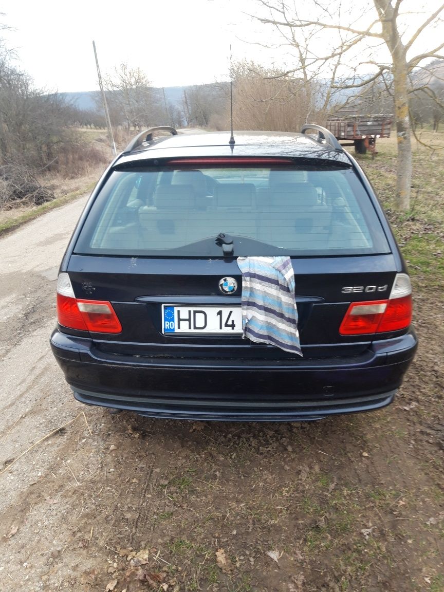 vand bmw 320 d break 136 cai