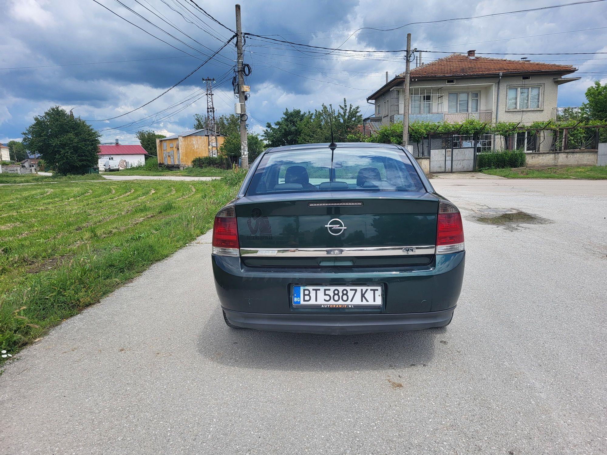 Opel Vecta C 2.2 147к.с 2004г.