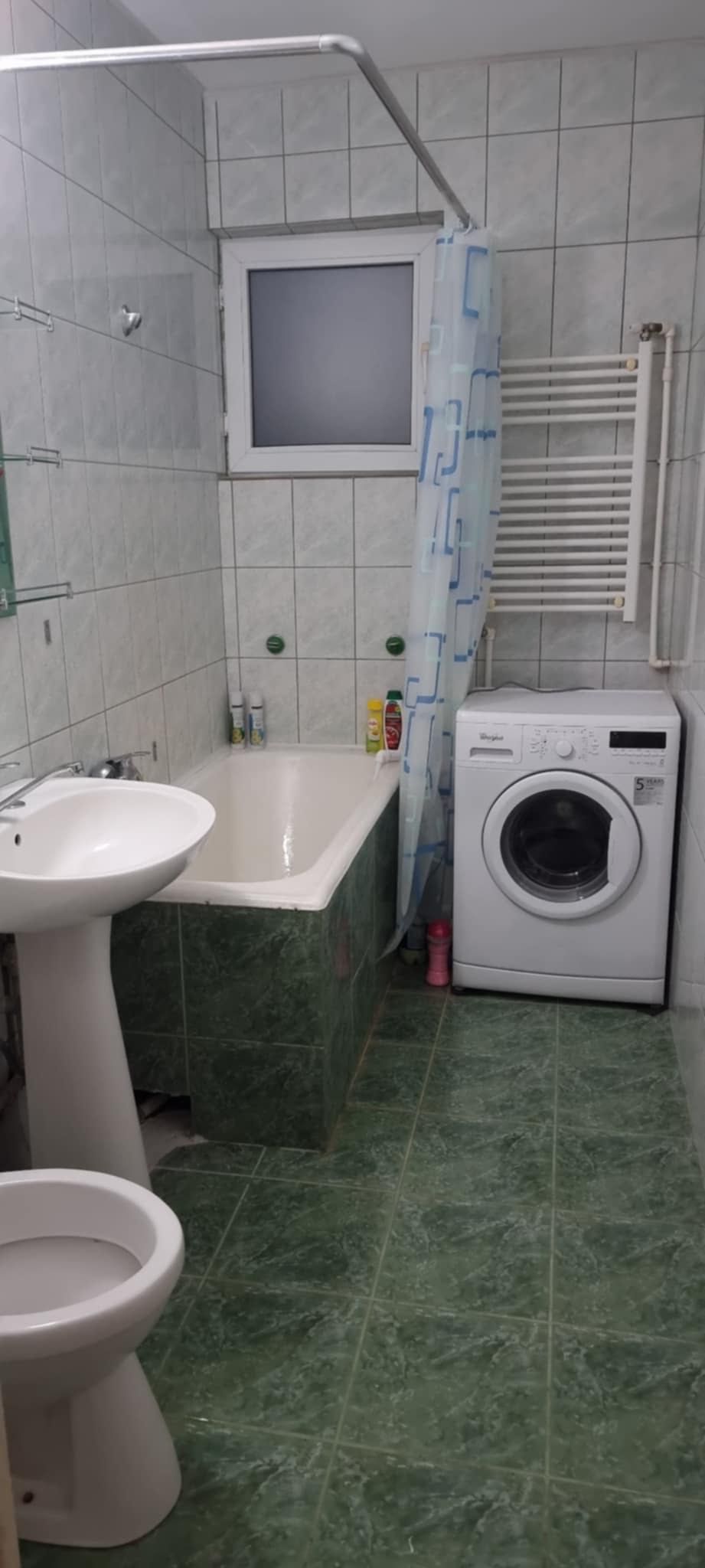 Apartament 4 camere
