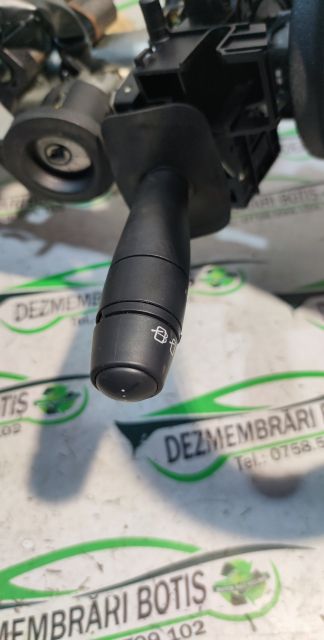 Maneta stergatoare parbriz si luneta Renault Clio a 2-a generatie (fa