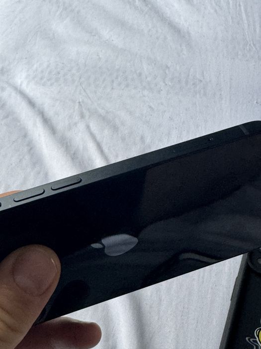 Iphone 14 - 89% - 4 HUSE - mobilfox - foloe