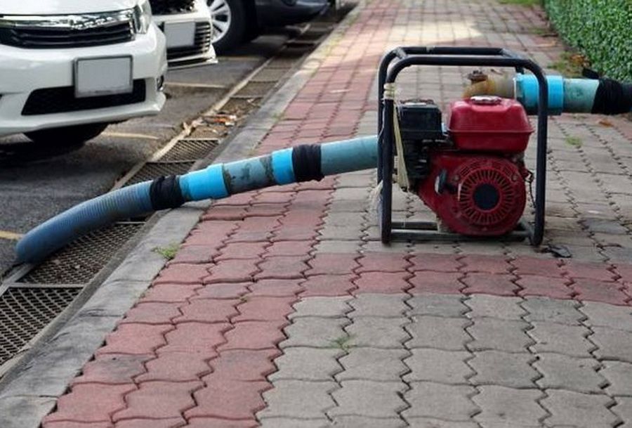 Мотопомпа аренда оборудовании насос для выкачки воды помпа