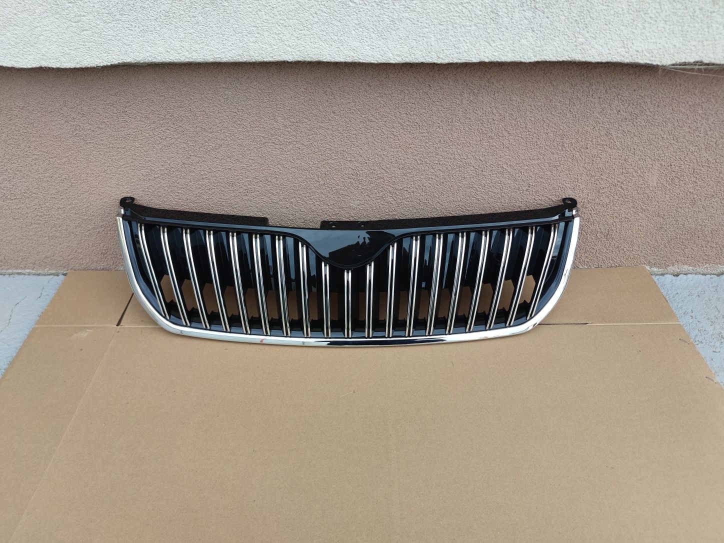 Grila radiator Skoda Superb 2 crom 2008-2013