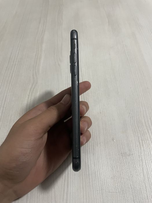 iPhone 11 срочно продается